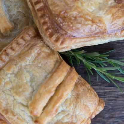 Show details for Kims Pies 200g Salami & Cheese (No Foil) 4's Picture of Kims Pies 200g Salami & Cheese (No Foil) 4's