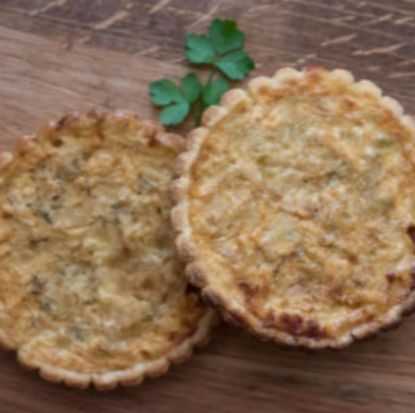 Show details for Kims Quiches Medium Chicken & Peppadew (16's) Picture of Kims Quiches Medium Chicken & Peppadew (16's)
